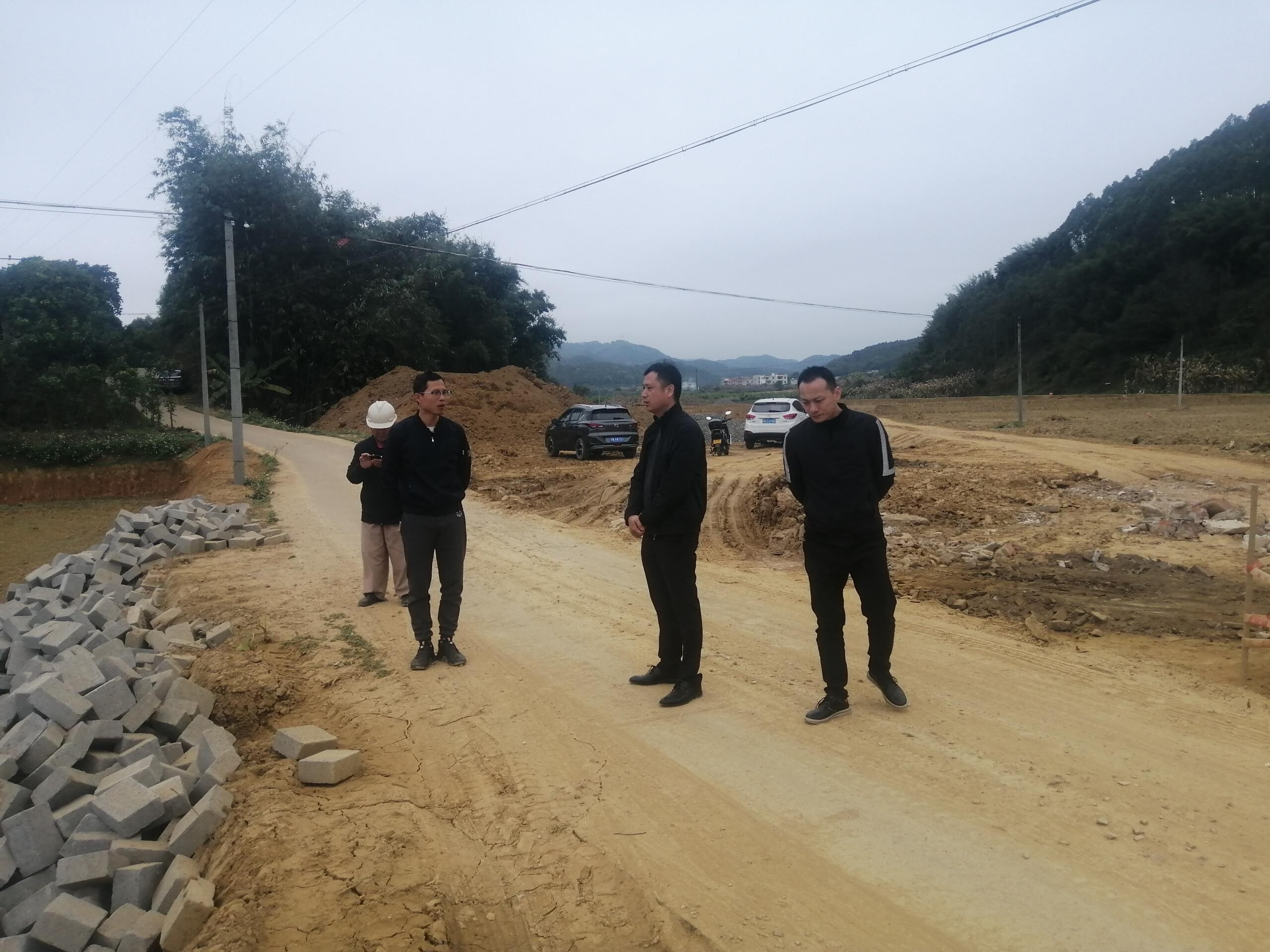 簡(jiǎn)訊：郁南縣自然資源局開(kāi)展墾造水田項(xiàng)目實(shí)地檢查工作，助力全縣春耕備耕工作.wps_2